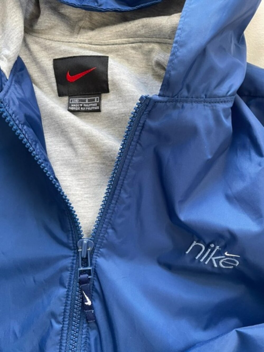Nike Boy's Hooded Windbreaker Jacket, Blue, Size L (14) - Picture 3 of 10